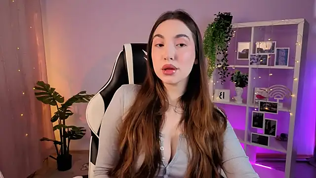 MelissaLovvv online show from November 21, 2025, 3:38 am