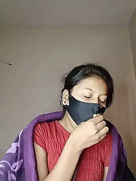 Snapshot of Nadia-2 chatting on December 9, 2024, 2:24 am Nadia-2 online show from December 9, 2024, 2:24 am