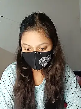 Snapshot of Nadia-2 chatting on December 11, 2024, 5:59 pm Nadia-2 online show from December 11, 2024, 5:59 pm