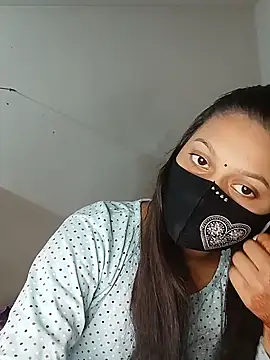 Snapshot of Nadia-2 chatting on December 19, 2024, 2:24 pm Nadia-2 online show from December 19, 2024, 2:24 pm