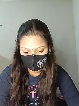 Snapshot of Nadia-2 chatting on December 20, 2024, 6:24 pm Nadia-2 online show from December 20, 2024, 6:24 pm