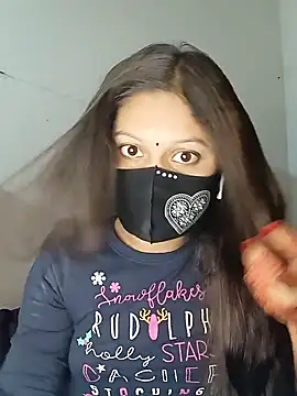 Snapshot of Nadia-2 chatting on January 15, 2025, 4:32 pm Nadia-2 online show from January 15, 2025, 4:32 pm