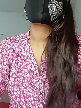 Snapshot of Nadia-2 chatting on February 3, 2025, 7:10 pm Nadia-2 online show from February 3, 2025, 7:10 pm