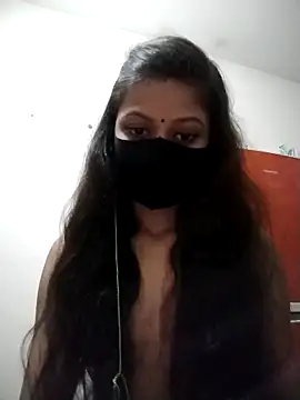 Snapshot of Nadia-2 chatting on October 3, 2025, 2:14 pm Nadia-2 online show from October 3, 2025, 2:14 pm