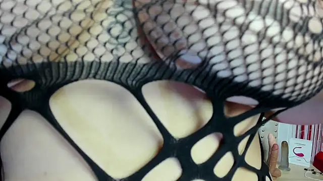 AngeleRoux online show from March 20, 2025, 4:07 am