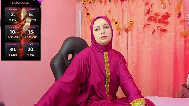 Snapshot of BadraSaadi chatting on December 12, 2024, 12:33 pm BadraSaadi online show from December 12, 2024, 12:33 pm
