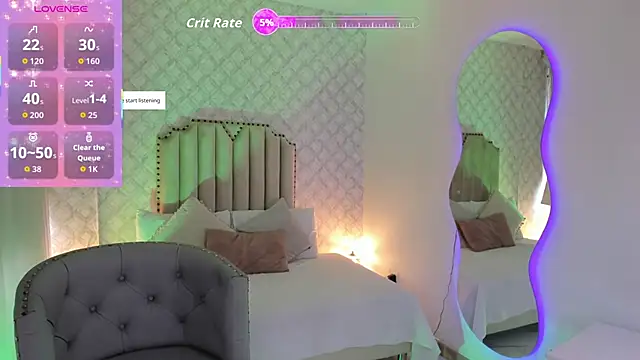 Candy5Girl online show from October 5, 2025, 7:56 pm