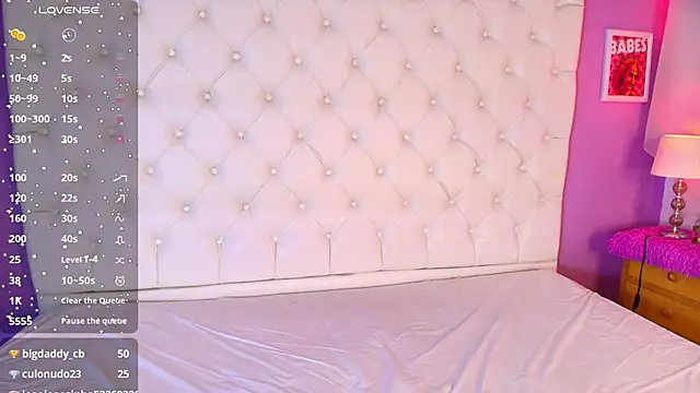 Trixiroy online show from February 16, 2025, 2:20 am