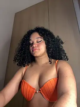 Lucy wilson5 online show from December 26, 2024, 3:27 am