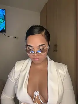 Lucy wilson5 online show from February 14, 2025, 4:15 am