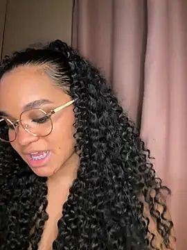 Lucy wilson5 online show from February 21, 2025, 7:01 am