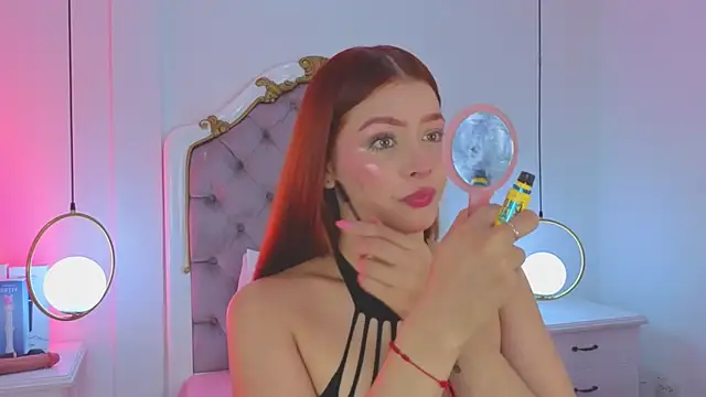 Snapshot of _ambar_Adamss chatting on October 27, 2025, 11:47 am ambar Adamss online show from October 27, 2025, 11:47 am