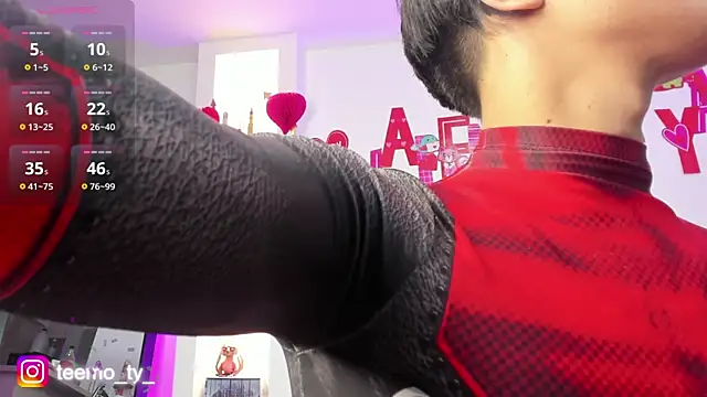 teemotwink online show from February 14, 2025, 9:32 pm