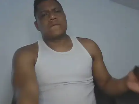 latinblack01 online show from July 22, 2026, 1:36 pm