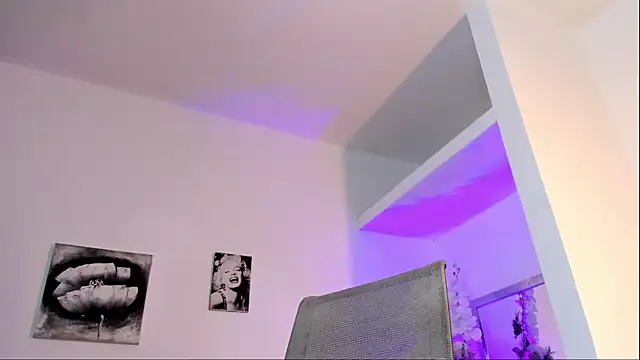 La Perversa69 online show from September 15, 2025, 7:03 pm