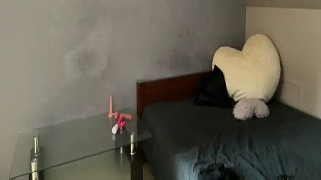 Snapshot of MiliExteraaa chatting on September 17, 2025, 12:51 pm MiliExteraaa online show from September 17, 2025, 12:51 pm