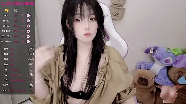 Snapshot of Vaness-a chatting on January 25, 2025, 2:03 pm Vaness-a online show from January 25, 2025, 2:03 pm