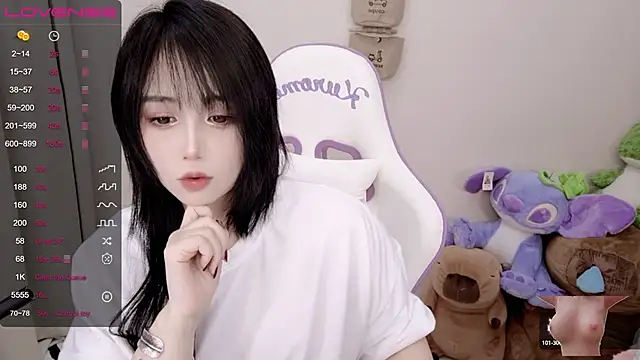 Snapshot of Vaness-a chatting on February 2, 2025, 4:54 pm Vaness-a online show from February 2, 2025, 4:54 pm