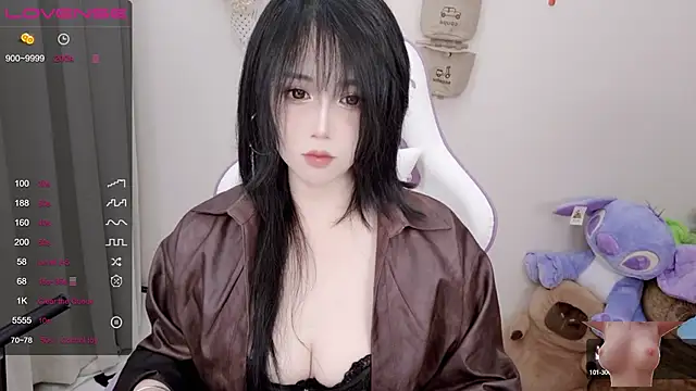 Snapshot of Vaness-a chatting on February 17, 2025, 2:04 pm Vaness-a online show from February 17, 2025, 2:04 pm