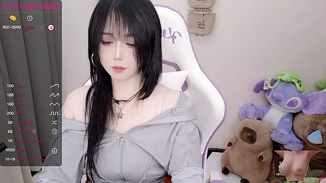 Snapshot of Vaness-a chatting on March 2, 2025, 9:11 pm Vaness-a online show from March 2, 2025, 9:11 pm