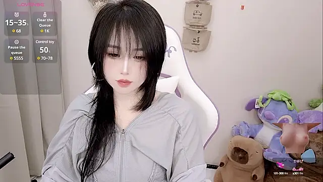 Snapshot of Vaness-a chatting on March 22, 2025, 5:09 pm Vaness-a online show from March 22, 2025, 5:09 pm