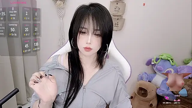 Snapshot of Vaness-a chatting on March 22, 2025, 8:15 pm Vaness-a online show from March 22, 2025, 8:15 pm