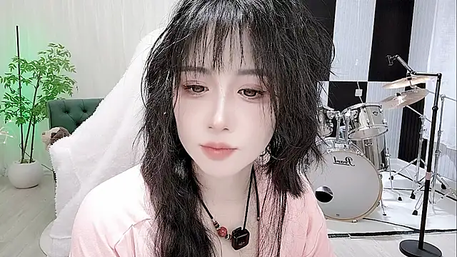 Snapshot of Vaness-a chatting on September 28, 2025, 3:39 pm Vaness-a online show from September 28, 2025, 3:39 pm