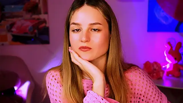 DeboraLarson online show from January 25, 2025, 10:19 am