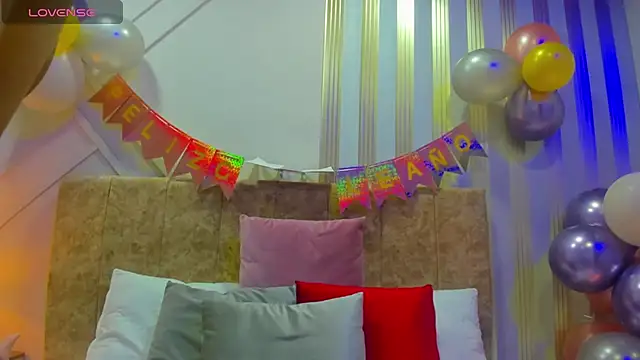 ashley  foxx  online show from March 15, 2025, 2:55 pm