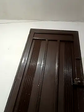 ashley  foxx  online show from January 8, 2026, 12:07 pm