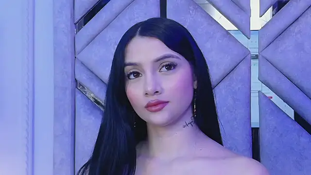 Snapshot of Harper-Avary chatting on April 6, 2026, 7:15 pm Harper-Avary online show from April 6, 2026, 7:15 pm