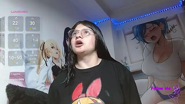 mackenhot303av online show from March 4, 2025, 8:05 pm