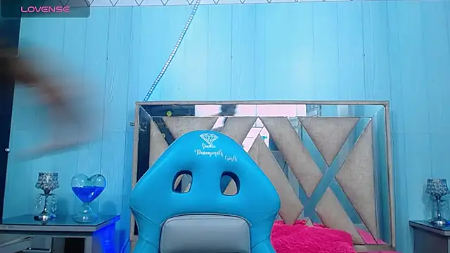 Snapshot of andy_staar chatting on November 5, 2025, 7:25 pm andy staar online show from November 5, 2025, 7:25 pm