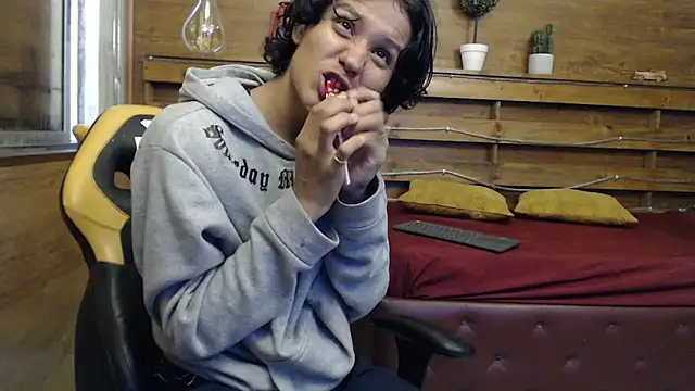 Snapshot of andy_staar chatting on November 20, 2025, 7:02 pm andy staar online show from November 20, 2025, 7:02 pm