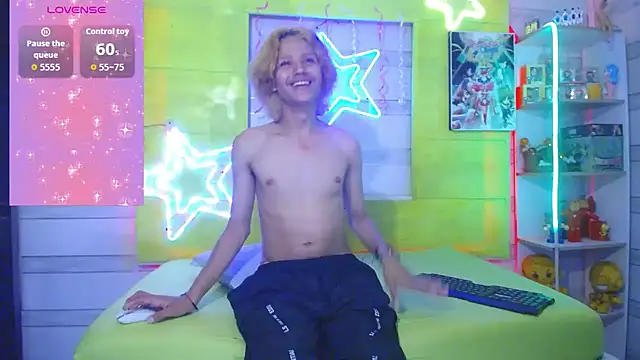 Snapshot of andy_staar chatting on December 19, 2025, 7:21 pm andy staar online show from December 19, 2025, 7:21 pm