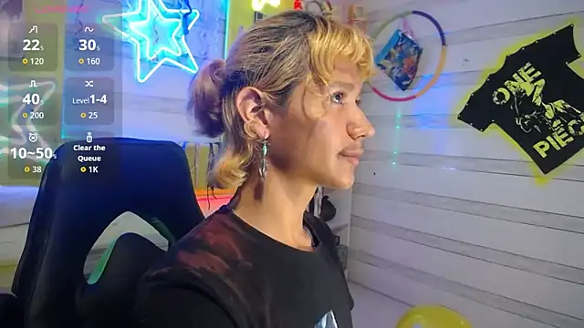 Snapshot of andy_staar chatting on January 6, 2026, 7:17 pm andy staar online show from January 6, 2026, 7:17 pm