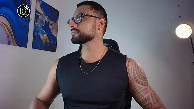 LiamGarcia1 online show from March 18, 2026, 2:20 pm