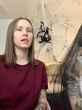 HotCaramellsTV online show from October 31, 2025, 7:31 am