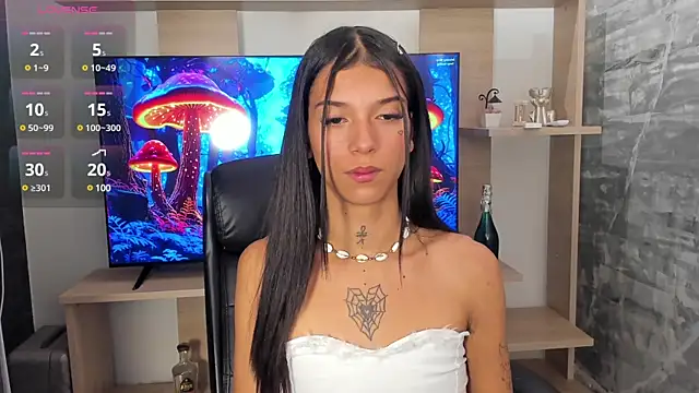 CoralRigan online show from February 14, 2025, 7:07 am