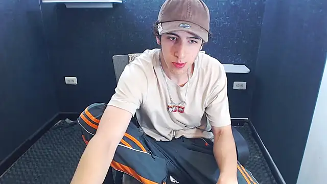 Kerverr  online show from November 27, 2025, 2:19 pm