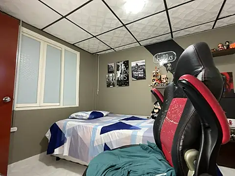 Snapshot of marcel_crawford96 chatting on February 1, 2026, 3:54 pm marcel crawford96 online show from February 1, 2026, 3:54 pm