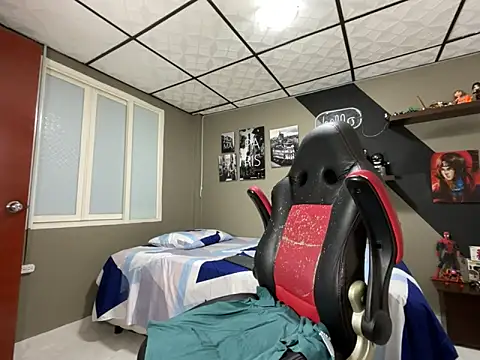 Snapshot of marcel_crawford96 chatting on February 21, 2026, 1:34 pm marcel crawford96 online show from February 21, 2026, 1:34 pm