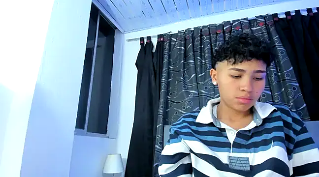 nova sex01 online show from December 11, 2024, 3:24 am