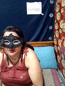 Snapshot of tina8th chatting on February 7, 2025, 5:51 pm tina8th online show from February 7, 2025, 5:51 pm