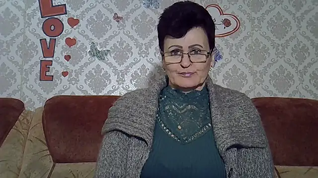 PaulaGolden online show from January 12, 2026, 5:51 pm