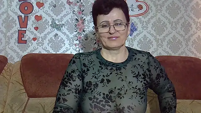 PaulaGolden online show from March 10, 2026, 7:46 am