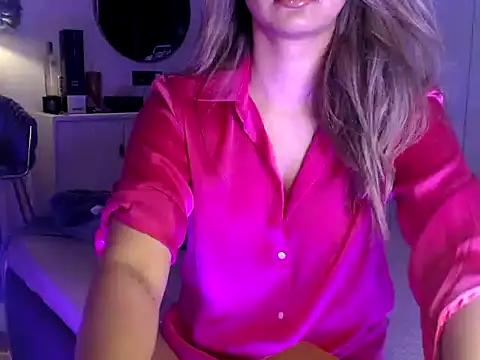 trippy tina online show from June 21, 2026, 5:59 pm