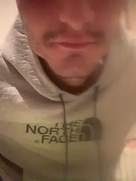 Snapshot of Chicano2k chatting on December 20, 2024, 11:26 pm Chicano2k online show from December 20, 2024, 11:26 pm