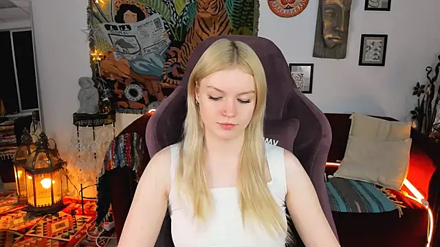GraceGlamour online show from December 27, 2024, 5:31 am