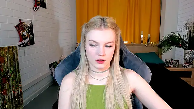 GraceGlamour online show from December 28, 2024, 5:33 am